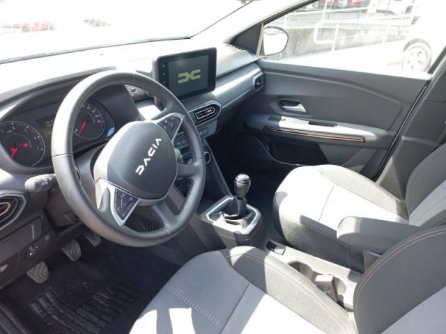 Dacia Sandero image 4