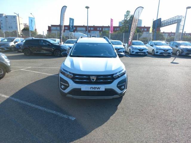 Dacia Jogger image 1