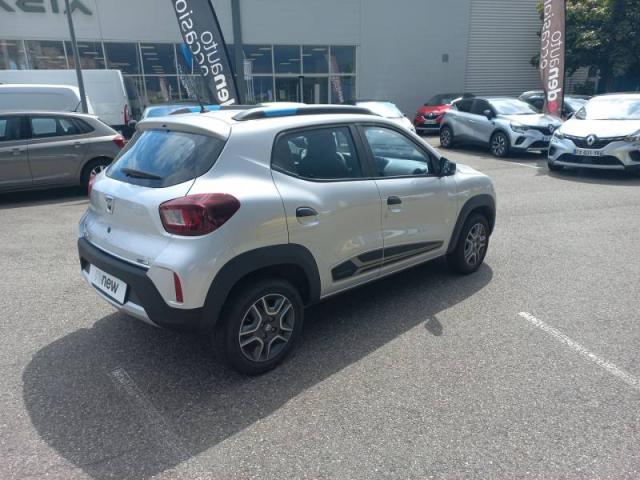 Dacia Spring image 8