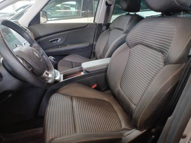 Renault Scénic image 9