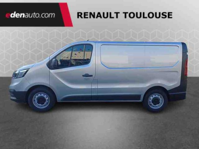 Renault Trafic image 8