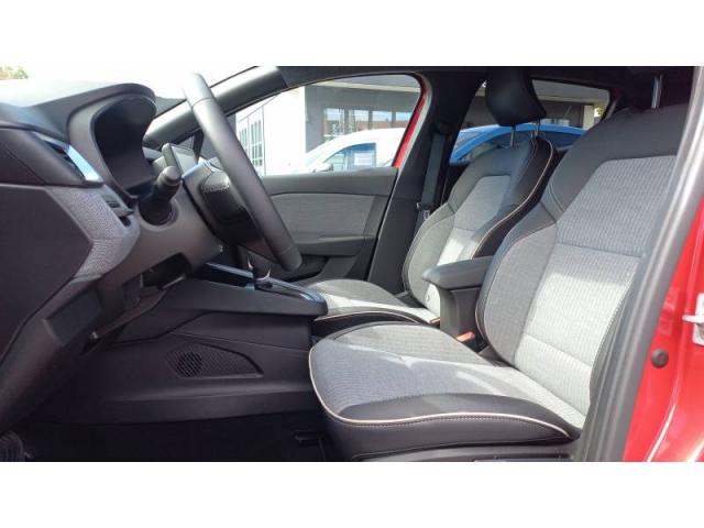 Renault Clio image 9