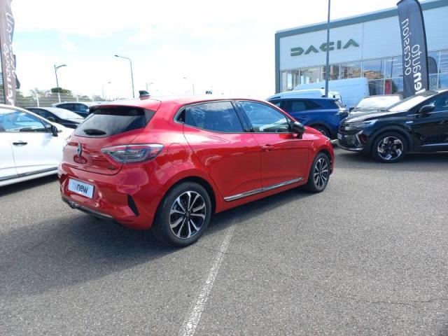 Renault Clio image 2