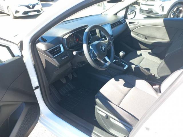 Renault Clio image 8