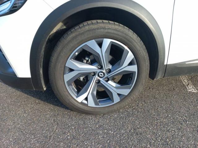 Renault Captur image 8