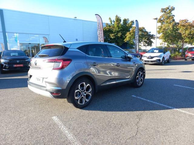 Renault Captur image 2