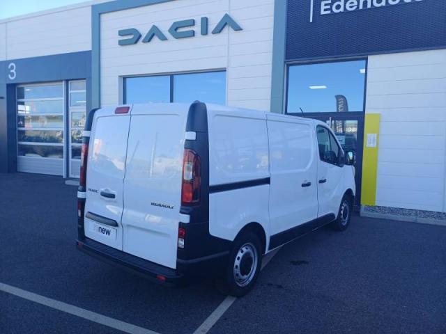 Renault Trafic image 9