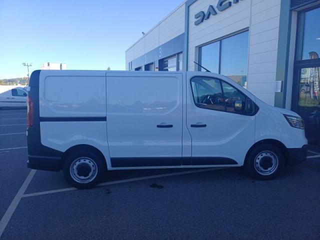 Renault Trafic image 3