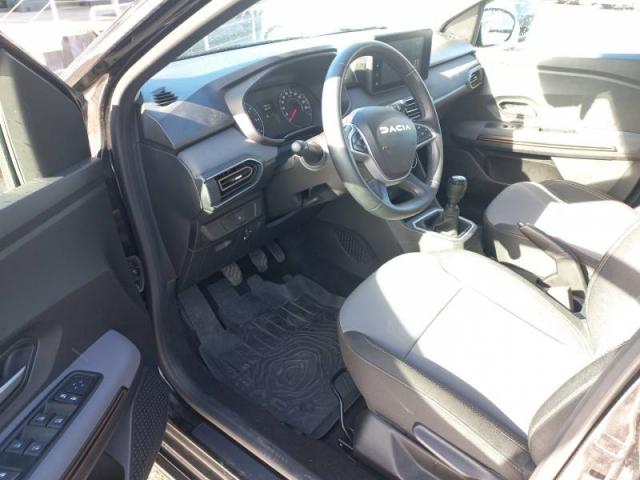 Dacia Sandero image 2