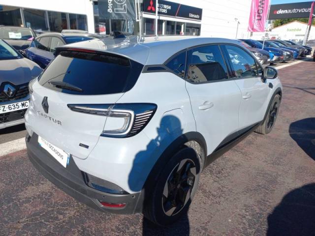 Renault Captur image 1