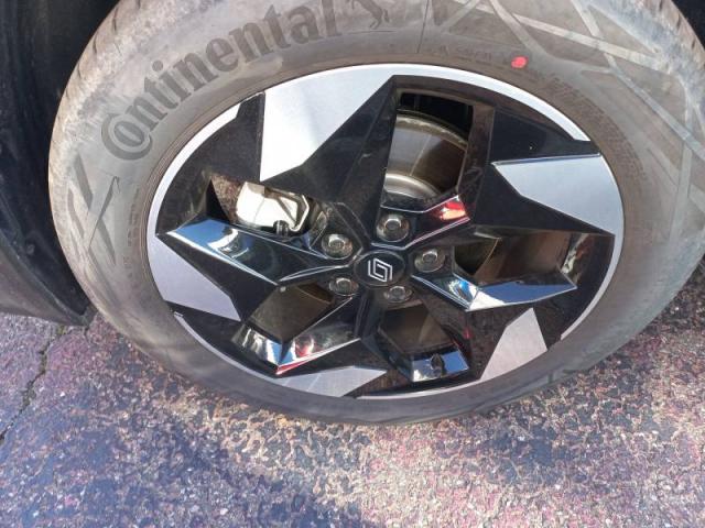 Renault Captur image 2