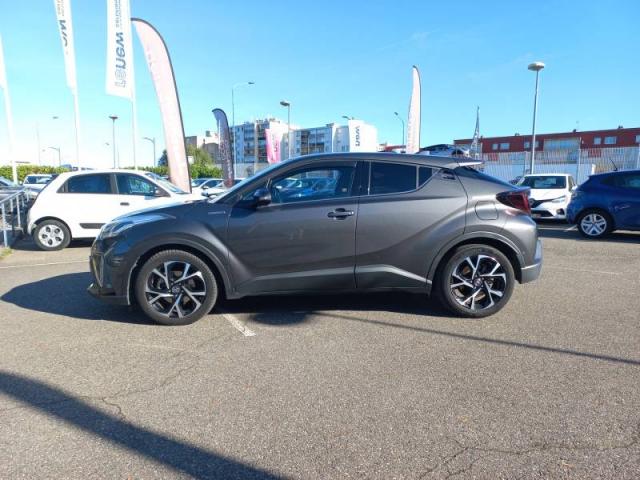 Toyota C-Hr image 6