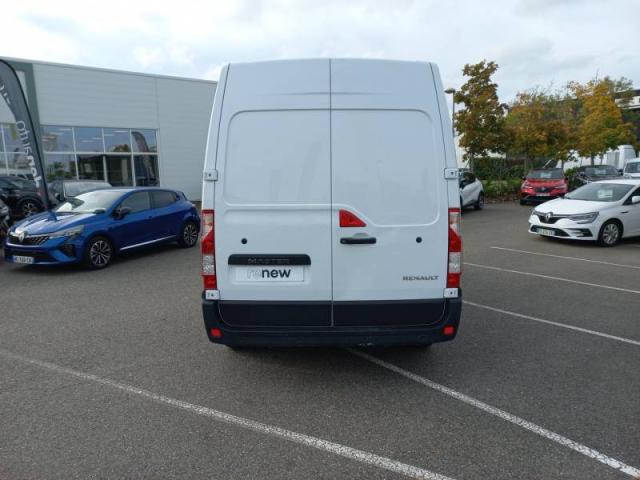 Renault Master image 2