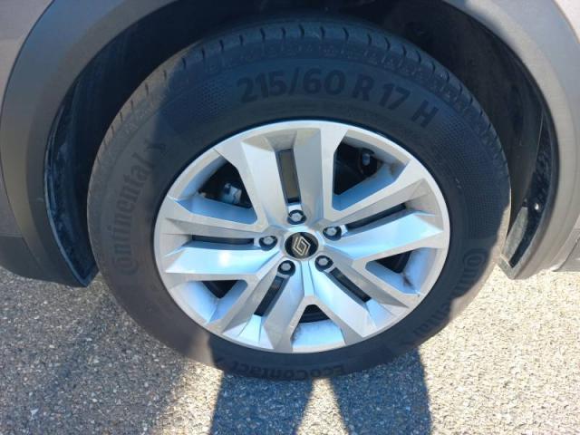 Renault Captur image 1