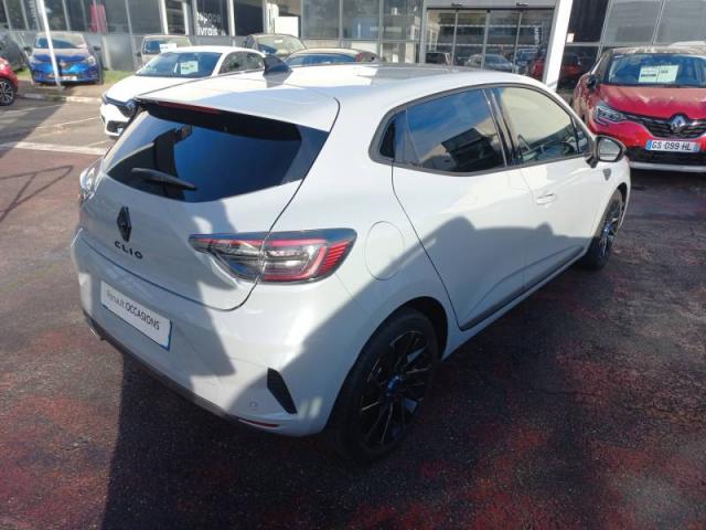 Renault Clio image 8