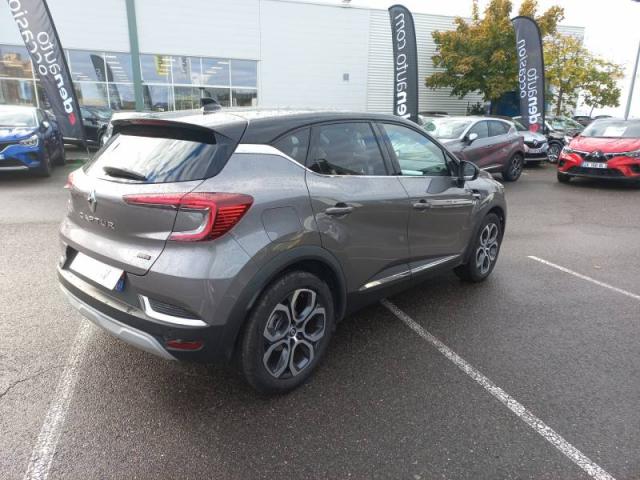 Renault Captur image 1