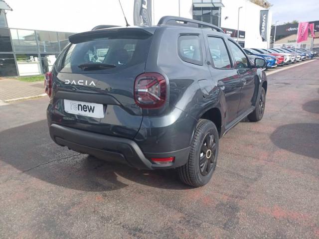 Dacia Duster image 1
