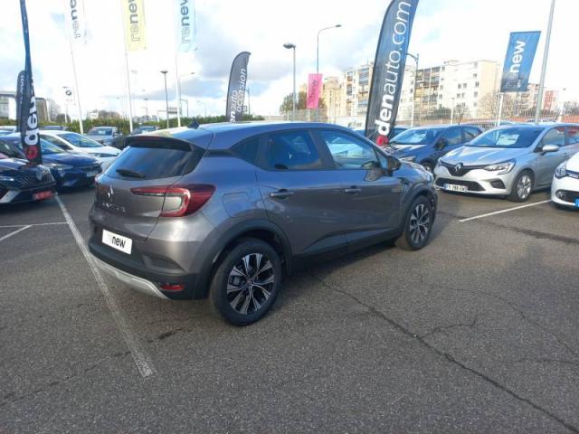 Renault Captur image 2
