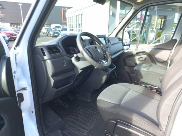 Renault Master image 1