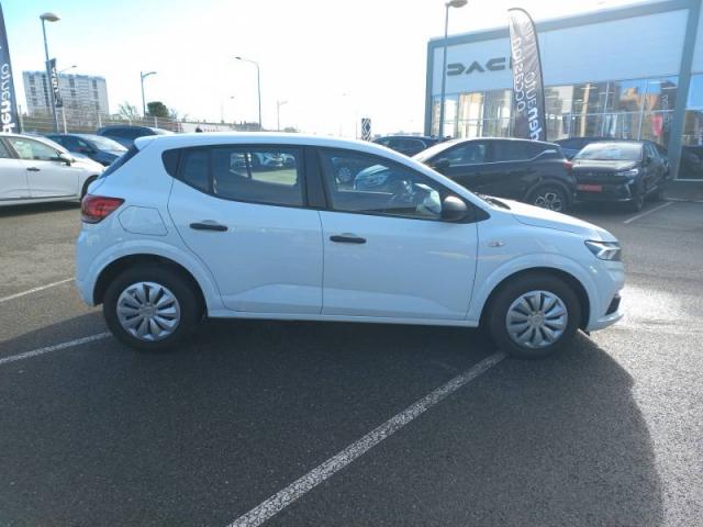 Dacia Sandero image 9