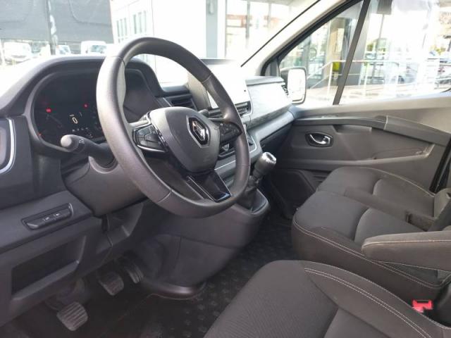 Renault Trafic image 3