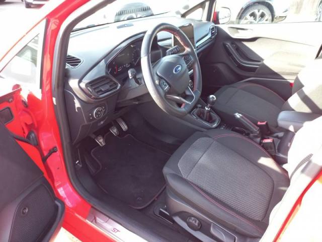 Ford Fiesta image 5
