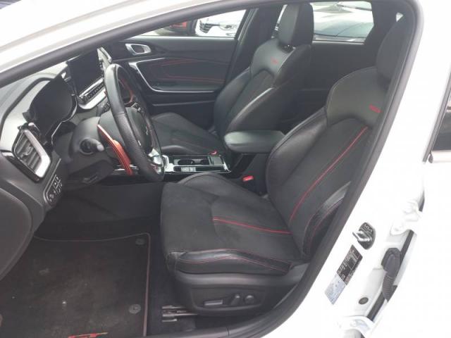 Kia Pro_cee'D image 5