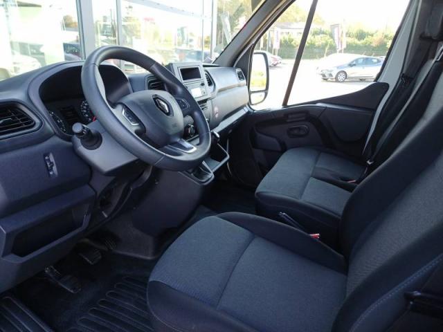 Renault Master image 8