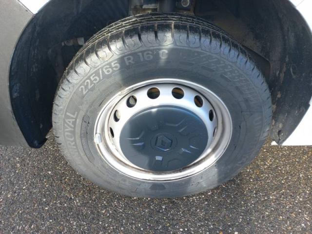 Renault Master image 9