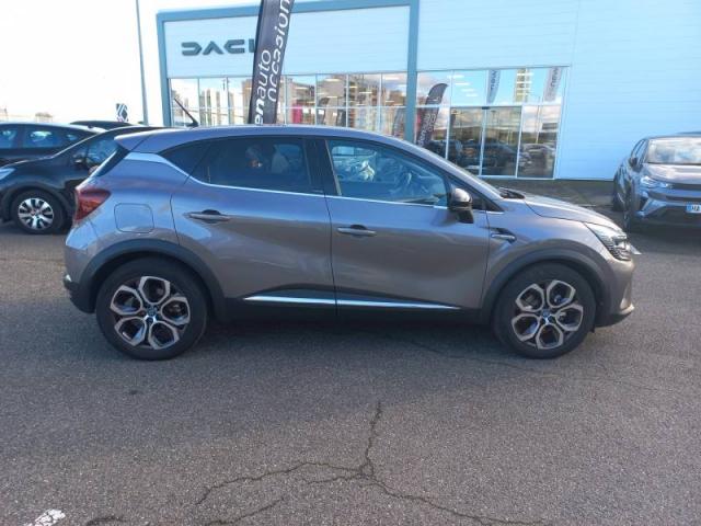 Renault Captur image 1