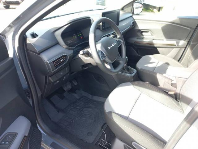 Dacia Jogger image 1