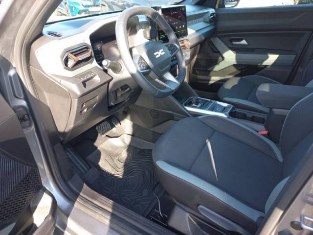 Dacia Duster image 1