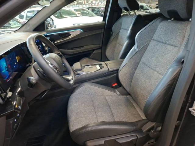 Renault Rafale image 6