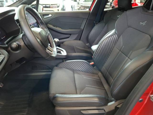 Renault Clio image 9