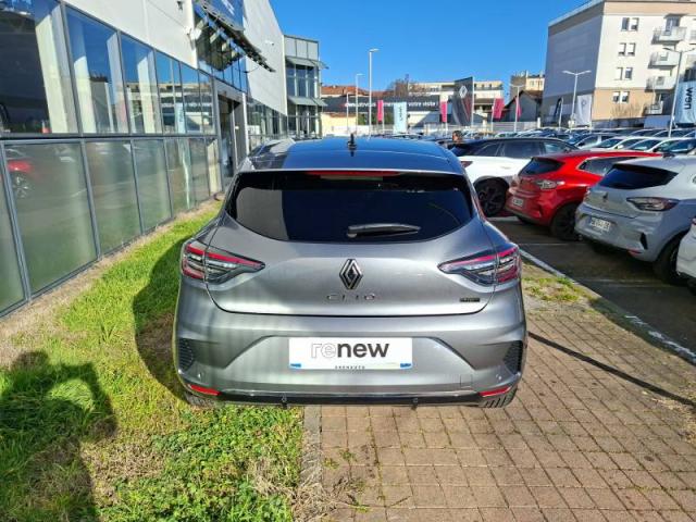 Renault Clio image 6