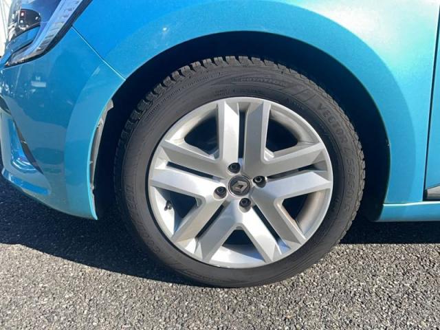 Renault Clio image 9