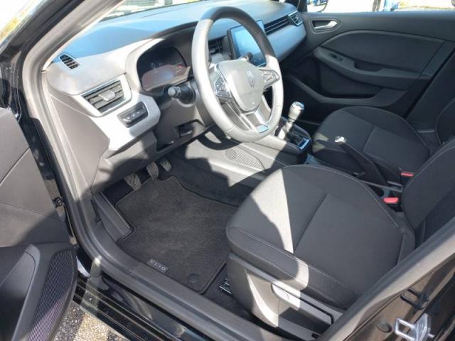 Renault Clio image 8