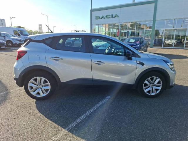 Renault Captur image 2