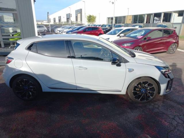 Renault Clio image 1