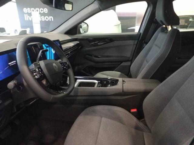Renault Austral image 9