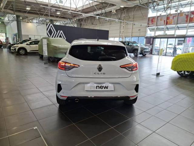 Renault Clio image 1