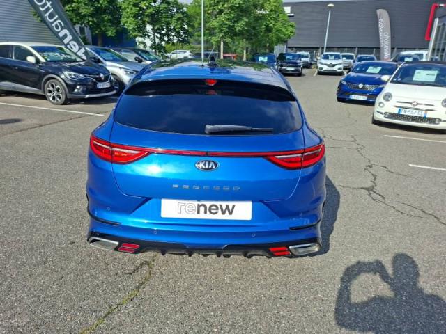 Kia Pro_cee'D image 9
