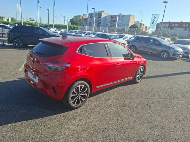 Renault Clio image 9