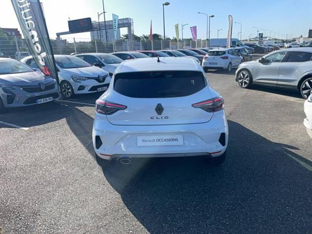 Renault Clio image 9