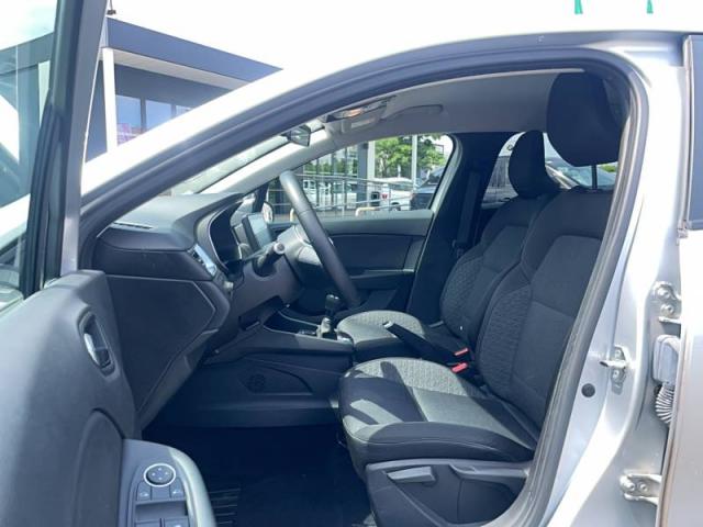 Renault Clio image 9