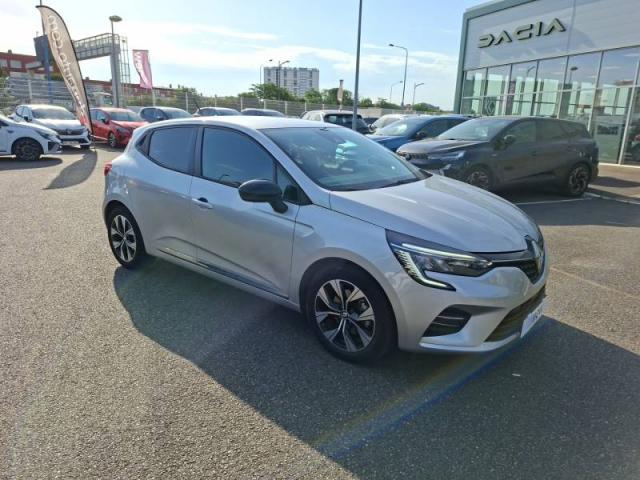 Renault Clio image 9
