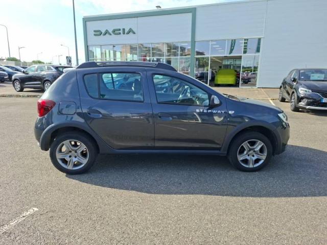 Dacia Sandero image 9