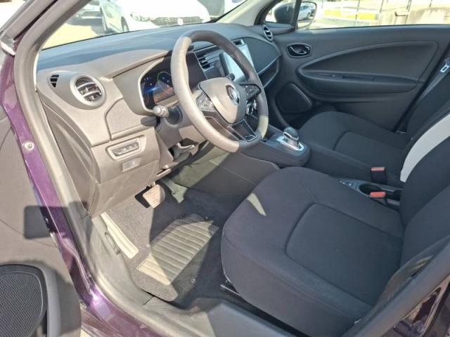 Renault Zoe image 2