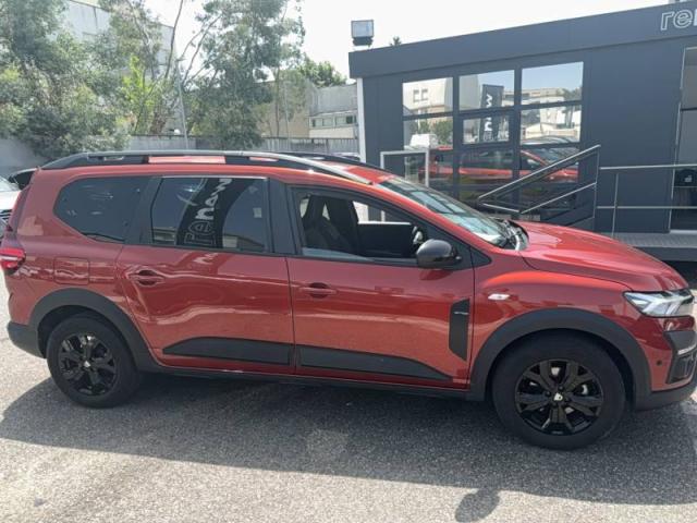 Dacia Jogger image 9