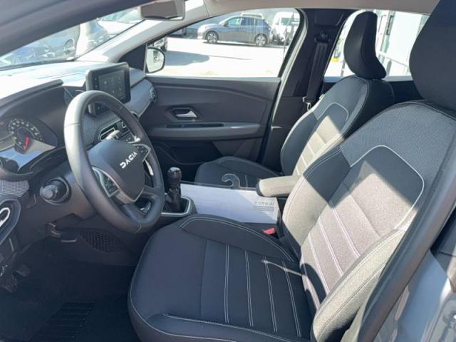 Dacia Sandero image 4